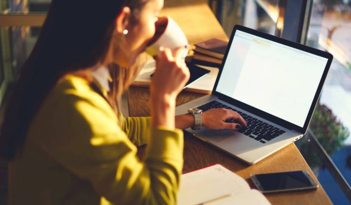 Making Money Online -One Thing That Nobody Tells You