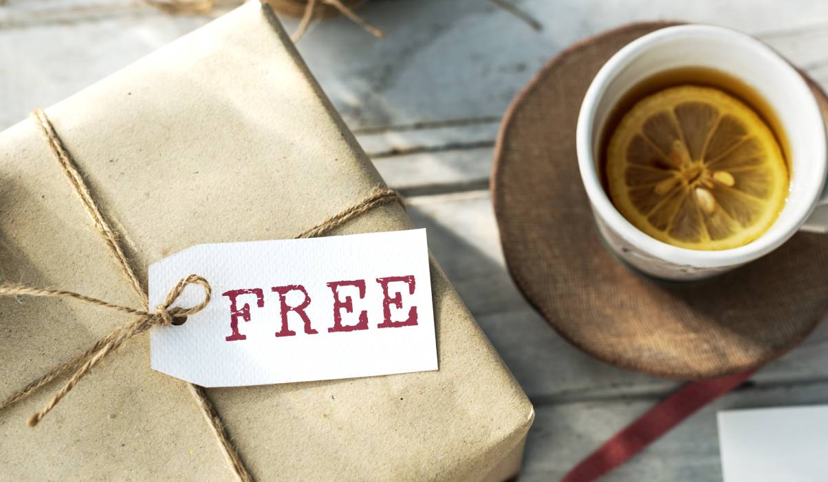 For FREE or Not for FREE – That is the Question